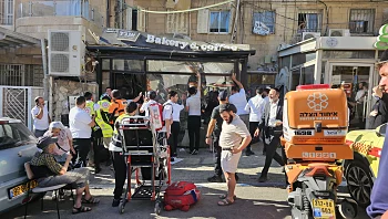 מרפסת קרסה במבנה בירושלים: גבר כבן 80 נהרג, 3 נפצעו קל