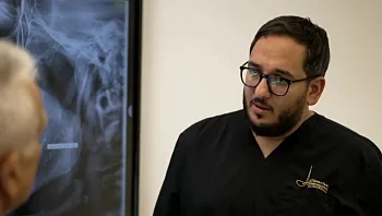 ניתוח מורכב בשיניים לסובלים ממחסור קיצוני בעצם הלסת