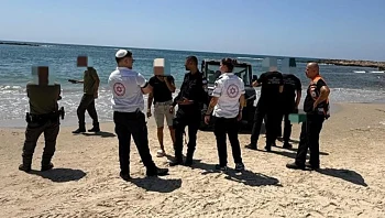אישה נמשתה מהמים ללא רוח חיים בחוף נחשולים, סמוך לזכרון יעקב