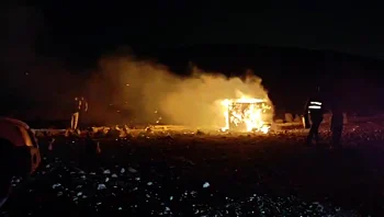 פורעים יהודים הציתו בתים מדרום לחברון, 6 נפצעו