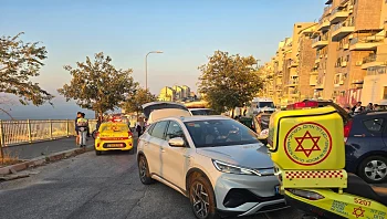 תינוק כבן שנה נפגע מרכב בטבריה, מצבו קשה