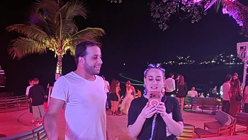 למרות שנפרדו: כוכבי "ווארט" נצפו צמודים בתאילנד