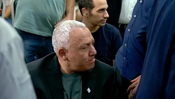 נוגס בבייס של נתניהו? החיזור של איזנקוט אחרי מצביעי הליכוד