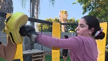 מורידים כפפות: הילדים שעברו חרם ולמדו להגן על עצמם - בזירה