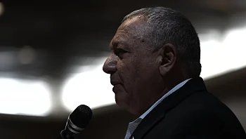 למרות האיומים, איזנקוט לא מאובטח: "יו"ר הוועדה מעכב בכוונה"