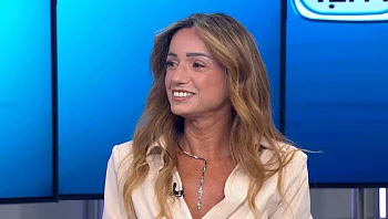 הרמוניה, זרימה ובית לחיים: עיצוב פנים ותכנון מותאם אישית למשפחה