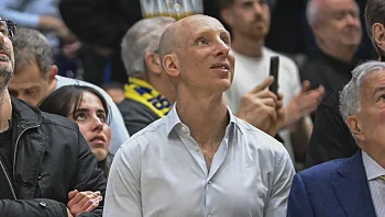 דרמה בכדורסל: ריצ'רד דיץ' רכש 38% נוספים ממניות מכבי ת"א