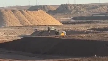 תיעוד: עבודות תשתית להקמת שכונת הענק החרדית בדרום - בחג