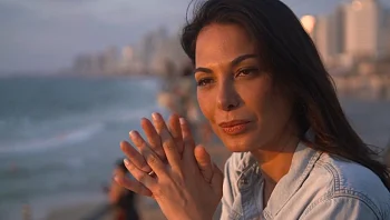"הכי קשה היה לי להיות אני": מורן אטיאס פותחת את הלב