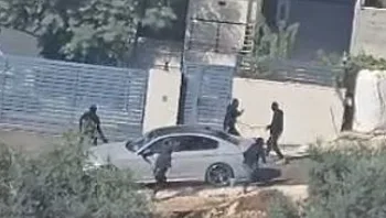 רעולי פנים, עם אלות: מתנחלים תקפו כפרים פלסטיניים ליד שכם