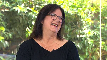 החבר הכי טוב הפך ליריב: מה קורה בזוגיות לאורך השנים?