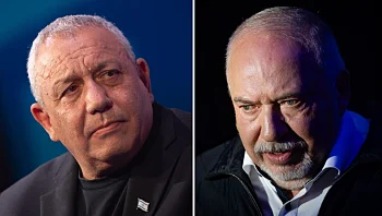 ליברמן נגד איזנקוט: "בני גנץ 2, חותר להקמת ממשלה עם נתניהו"