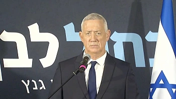 "לא הצלחתי לשכנע את העם בדרכנו": גנץ הודיע רשמית על פרישה