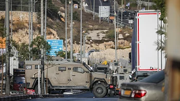 אחרי הפיגוע: צה"ל מכתר את חברון, לוחמים פועלים בבתי המחבלים