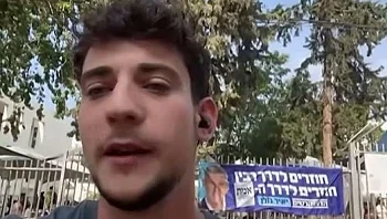 הישראלי שקטע את הטיול בנפאל וחזר להצביע: "זה אירוע חשוב"