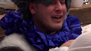 גדי פרץ בבכי בעקבות אחד הדיירים