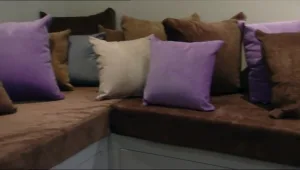 אוהבים לארח? כך תכינו את החדר לכמות אורחים גדולה