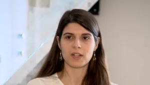 אחרי שעשתה מיליונים: קירה רודינסקי מסתערת על הקורונה