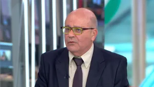 פרופ' לוי: "ילדים שיטוסו לחו"ל יחויבו ב-10 ימי בידוד בחזור"