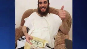 מצאו מאה אלף ש"ח בספה - והחזירו לבעלים