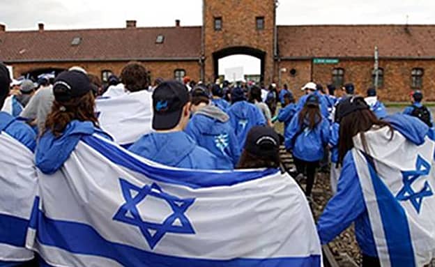 תלמידים ירו באקדח אוויר במלון בפולין – ויוחזרו ארצה בהחלטת שב”כ | חדשות 13