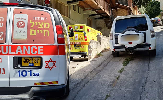 רצח בנצרת: בן 61 נורה למוות, סריקות אחר חשודים | חדשות 13