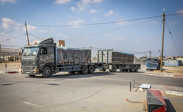 נאשמים בפרשות ההברחות: „סיוע לאויב – סעיף חמור ולא מתאים” | חדשות 13