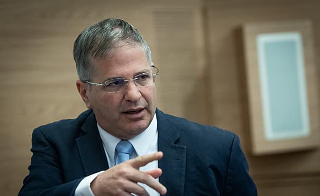 קיש הנחה: להגביר את הפיקוח על לימודי תנ”ך וזהות יהודית | חדשות 13