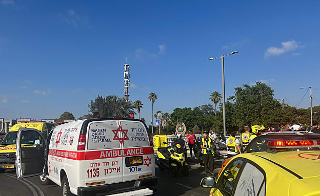 מקרה שני תוך שעות: ילד בן 6 טבע בבריכה בחולון, מצבו אנוש | חדשות 13