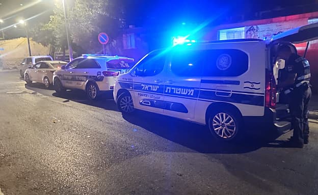 תושב רחובות ירה בשב”ח שניסה לפרוץ לרכבו – ופצע אותו באורח קשה | חדשות 13