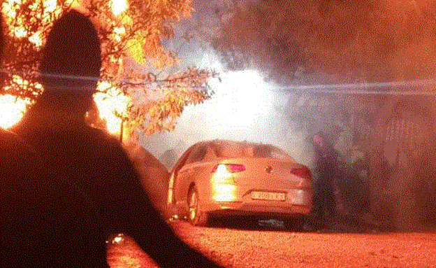 מתנחלים הציתו בתים ומכוניות ביו”ש: „השטח על סף אובדן שליטה” | חדשות 13