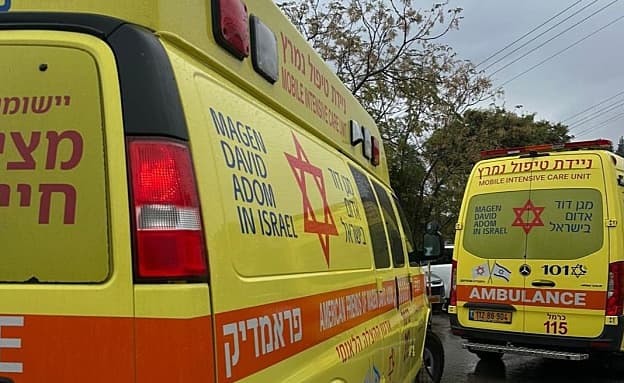 בן 3 נהרג לאחר שנפל במדרגות בצפון, המשטרה חוקרת | חדשות 13