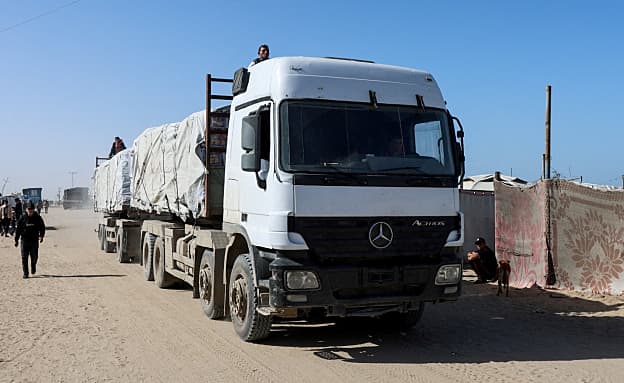 איש שב”כ ו-3 נוספים מואשמים בהברחת סחורות לעזה במיליוני ש”ח | חדשות 13