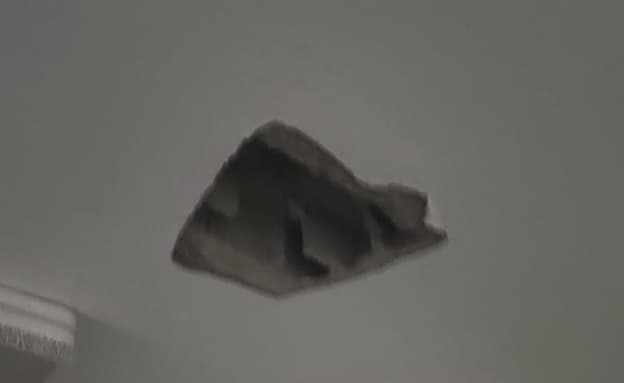 הפשיעה משתוללת: רחפן הטיל רימון על בית בכפר כנא, 4 נפצעו | חדשות 13