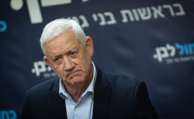 בקרוב: ראשי גוש השינוי יציעו לגנץ „פרישה בכבוד” | חדשות 13