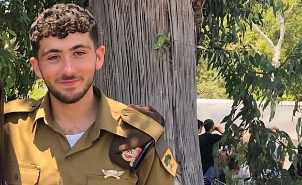 הותר לפרסום: סמ”ר אורי גרינברג, לוחם גולני מפ”ת, נפל בדרום לבנון | חדשות 13