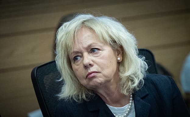 „לנהוג באיפוק וריסון”: הנחיות היועמ”שית לשרים אחרי פיזור הכנסת | חדשות 13