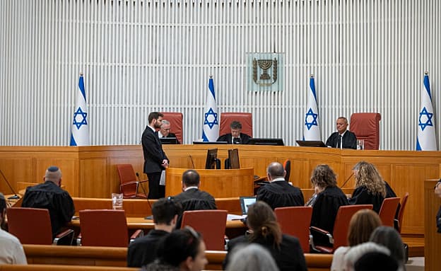 בג”ץ הקפיא את החלפת מועצת הרשות השנייה | חדשות 13