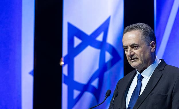 כדי להגיע לחתונת בן של ראש עיר ליכודית: כ”ץ עזב ישיבת קבינט | חדשות 13