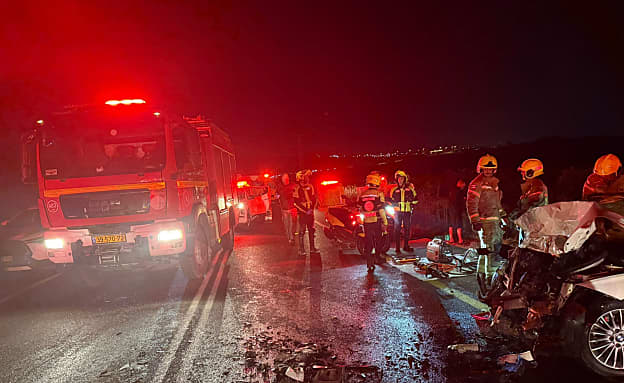 הקטל בדרכים: שני הרוגים בתאונה בגלבוע, גבר ואישה נפצעו קשה | חדשות 13
