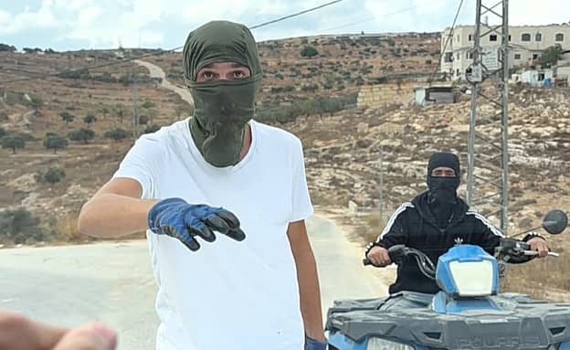 רה”מ מפקפק בתקיפת הדיפלומטים: „האשמות שדורשות ראיות מוצקות” | חדשות 13