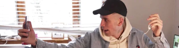 האיש שהפך לתופעה ברשתות: סיפורו של "עמרם ללא צנזורה"