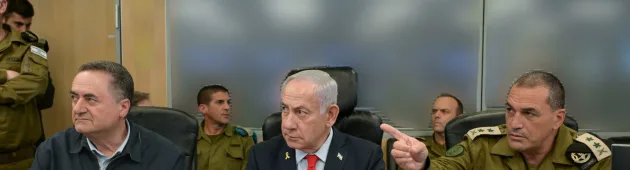 בכירים בצה"ל תוקפים: "המלחמה של כ"ץ בזמיר מפרקת את הצבא"