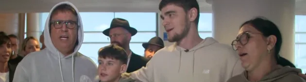 מקסים הרקין הדליק נר חמישי: "הנס שלי - שקיבלתי הזדמנות"