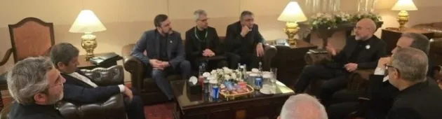 החלו השיחות בפקיסטן; טראמפ: "אם ייכשלו - נחדש את המלחמה"