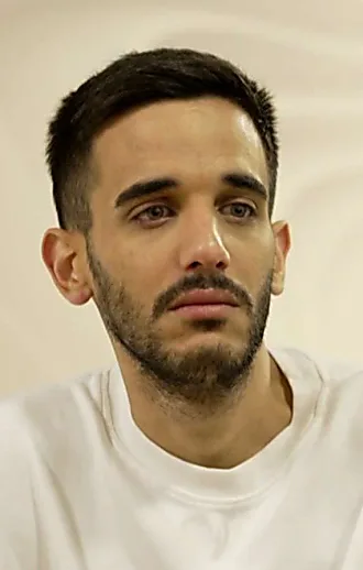 "אני נקרע מבפנים": קאזם מדבר על הכל