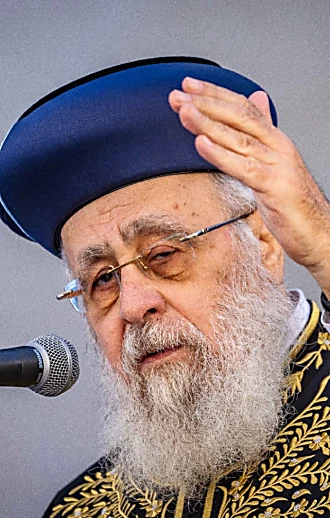 מנהיג ש"ס נגד השופטים: "רשעים ארורים, שהקב"ה יכניע אותם"