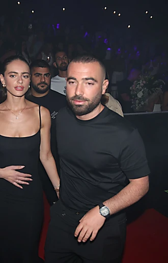 הרשת גועשת מהמתנה שהעניק עומר אדם ליעל שלביה