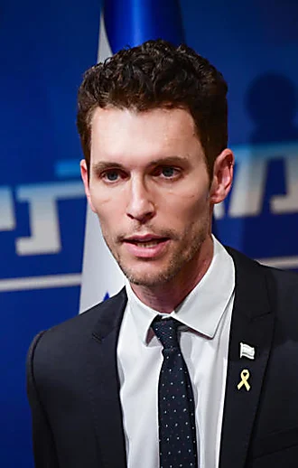 עידן רול פורש מהחיים הפוליטיים: "מתפלל שתקום ממשלה רחבה"