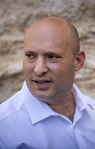 בנט: "הממשלה תוקעת ללוחמים סכין בגב עם חוק ההשתמטות"